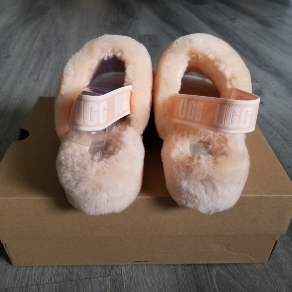 UGG Fluff Yeah Slide Slippers - Picture 5 of 9
